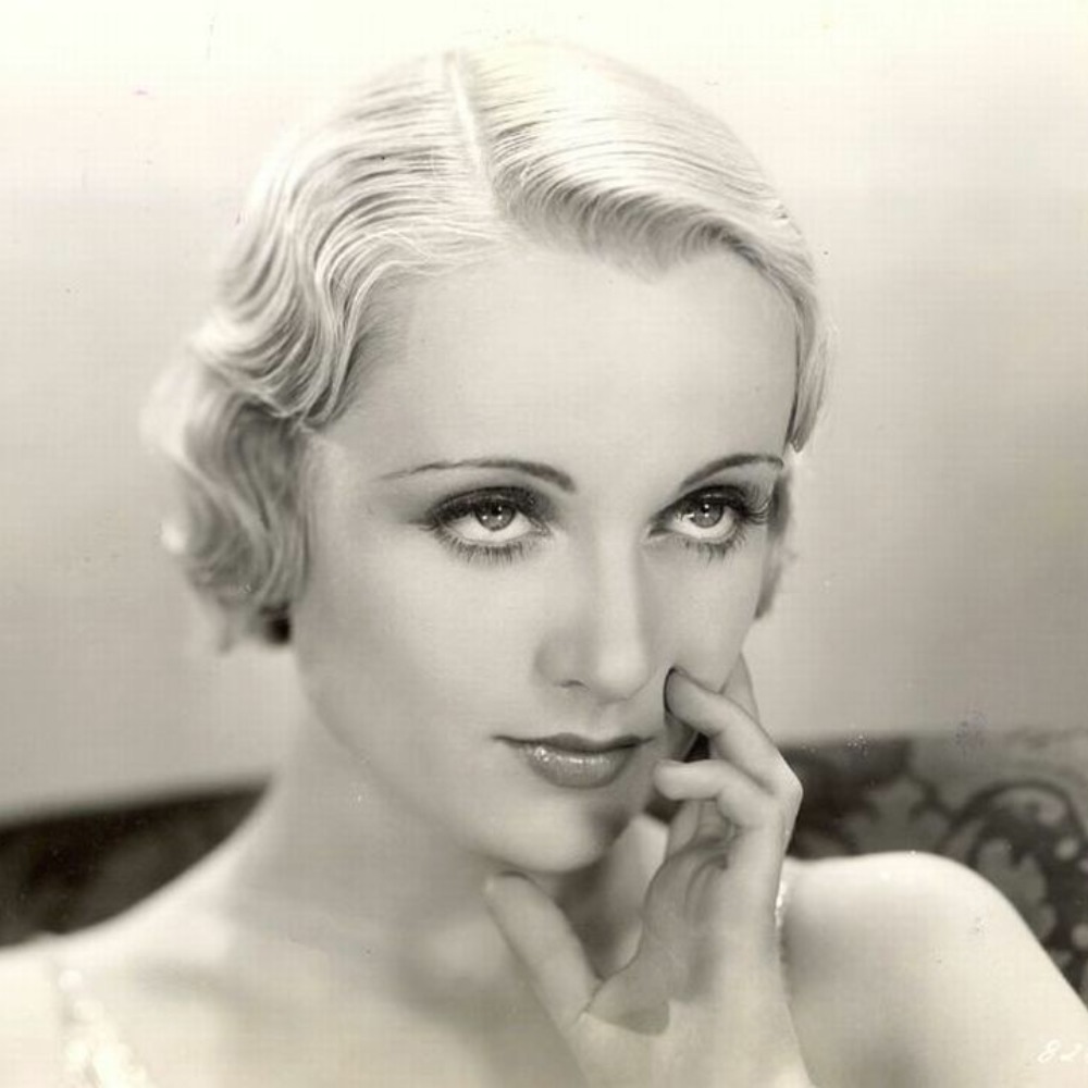 Meet your Posher, Hattie